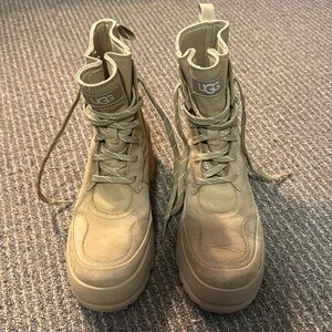 Chunky heel Ugg boots